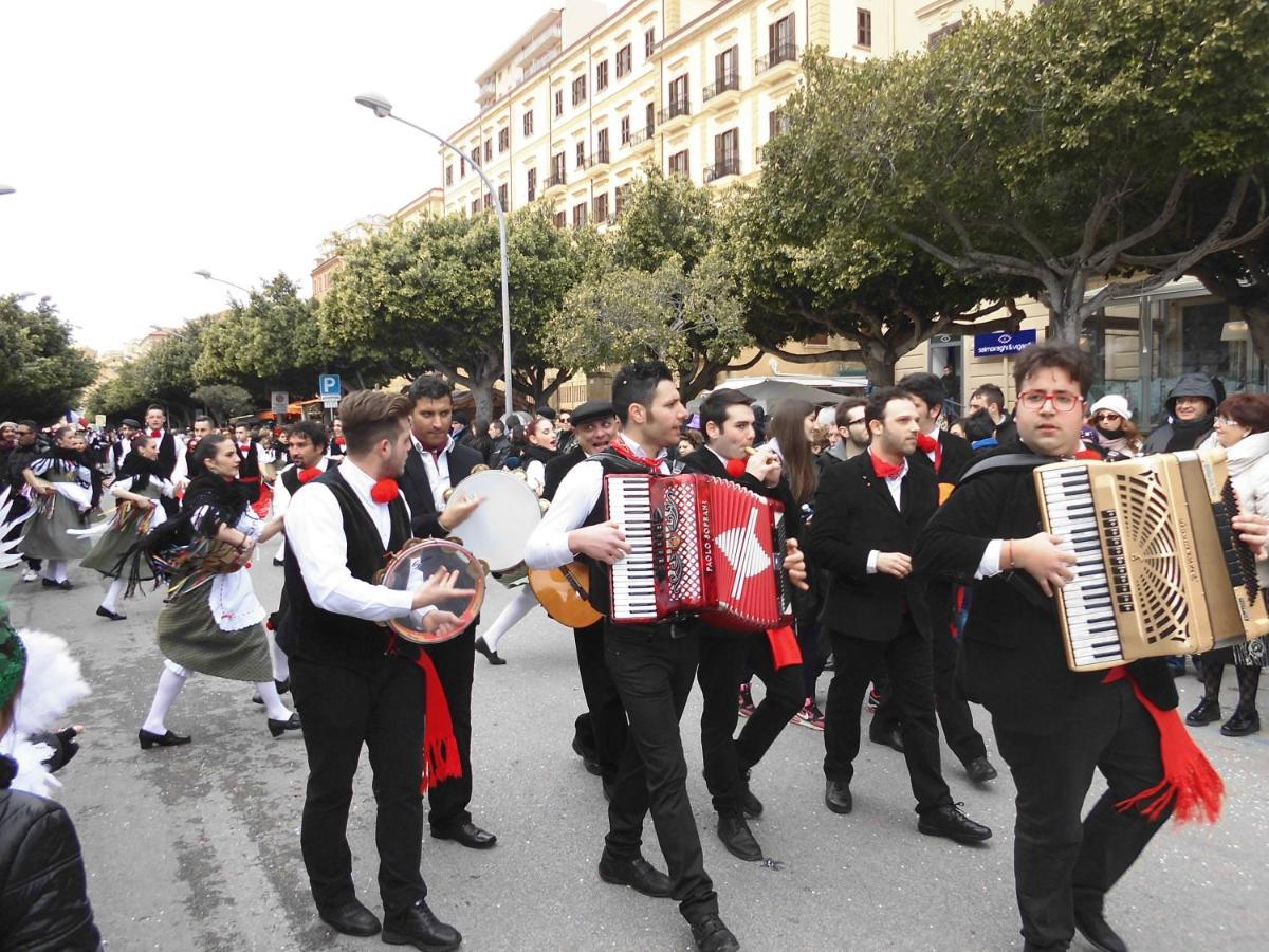 B&B Le 4 Stagioni Sul Viale, Belvedere Di Agrigento Eksteriør billede