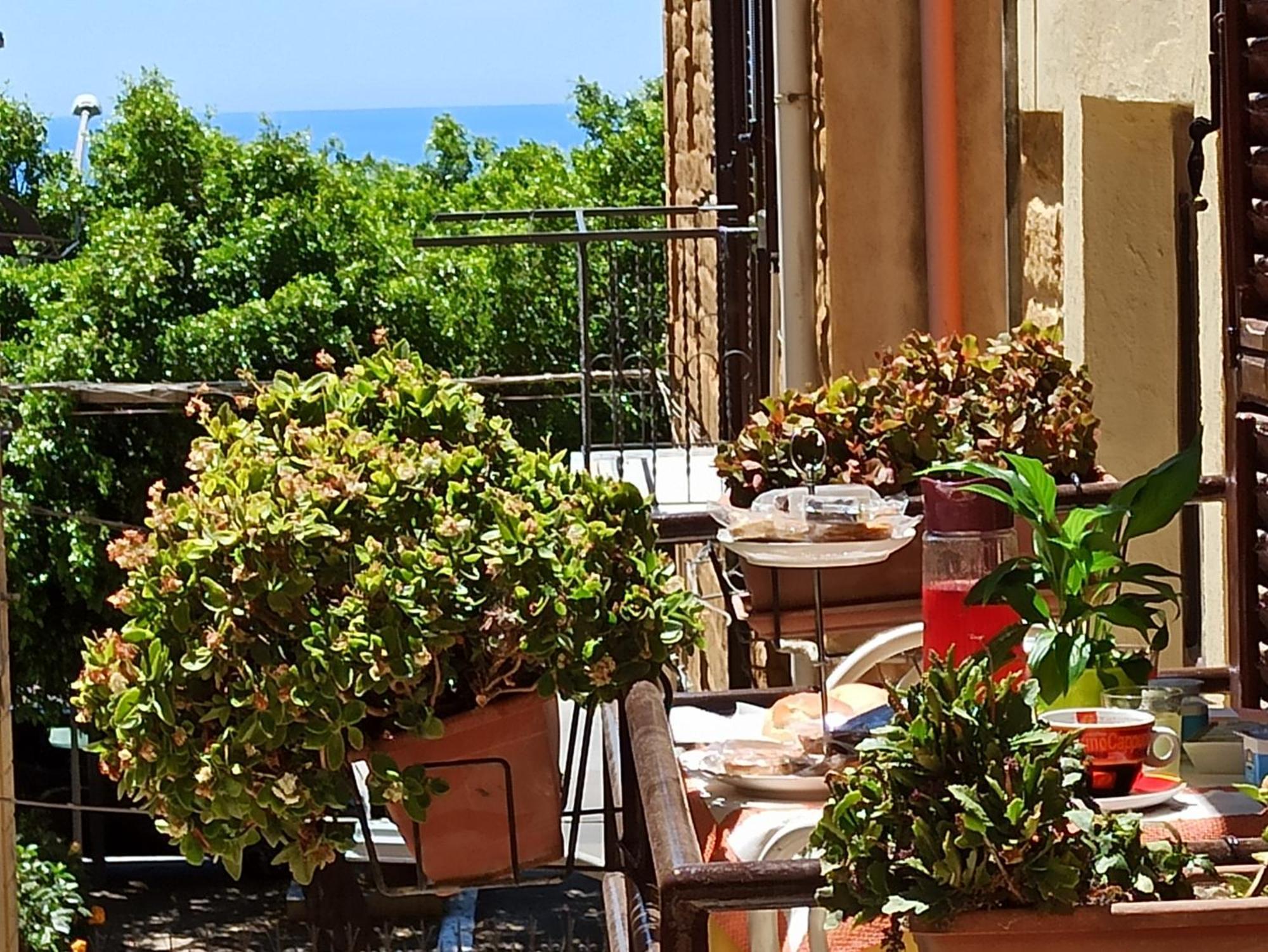 B&B Le 4 Stagioni Sul Viale, Belvedere Di Agrigento Eksteriør billede