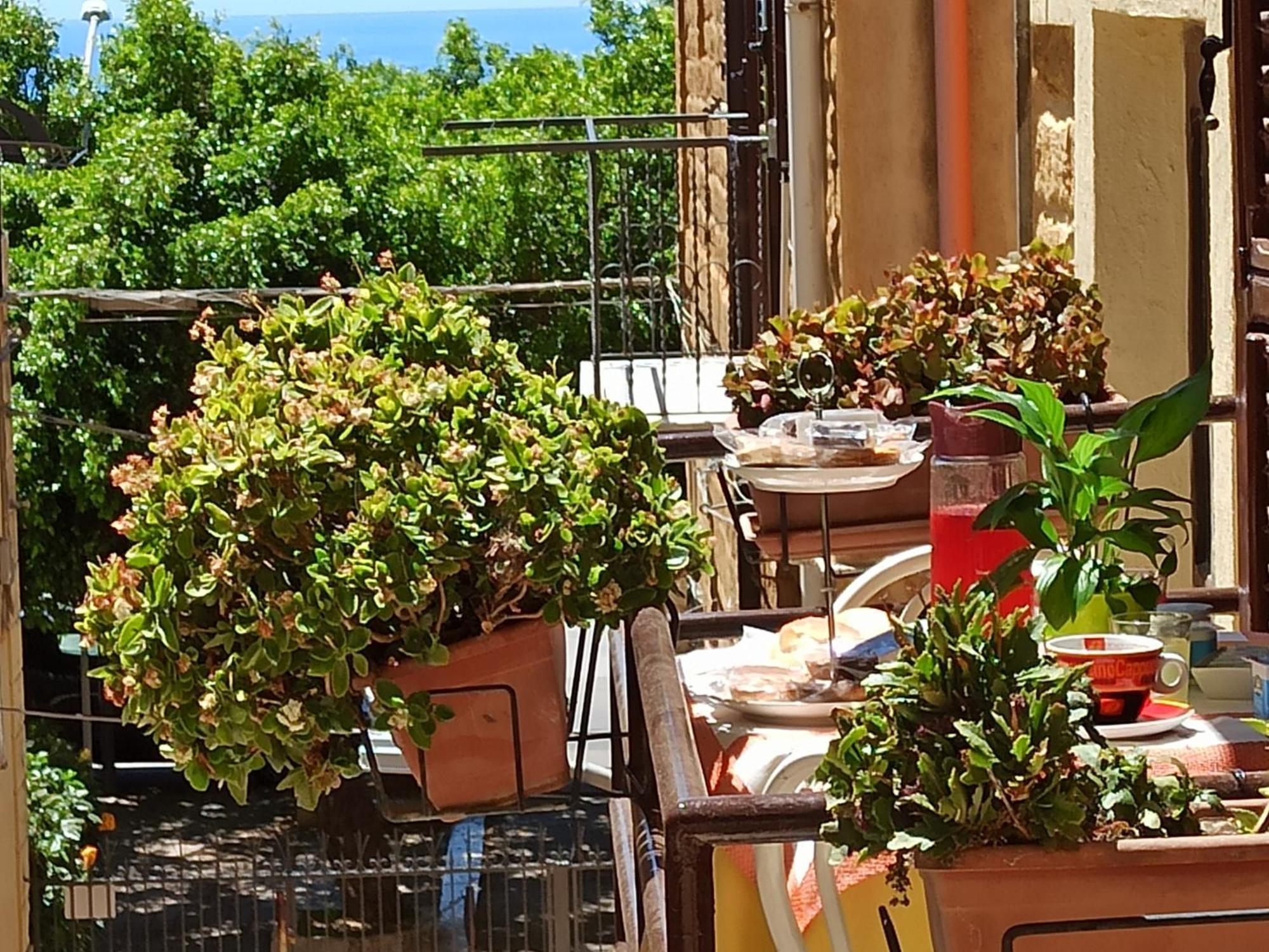 B&B Le 4 Stagioni Sul Viale, Belvedere Di Agrigento Eksteriør billede