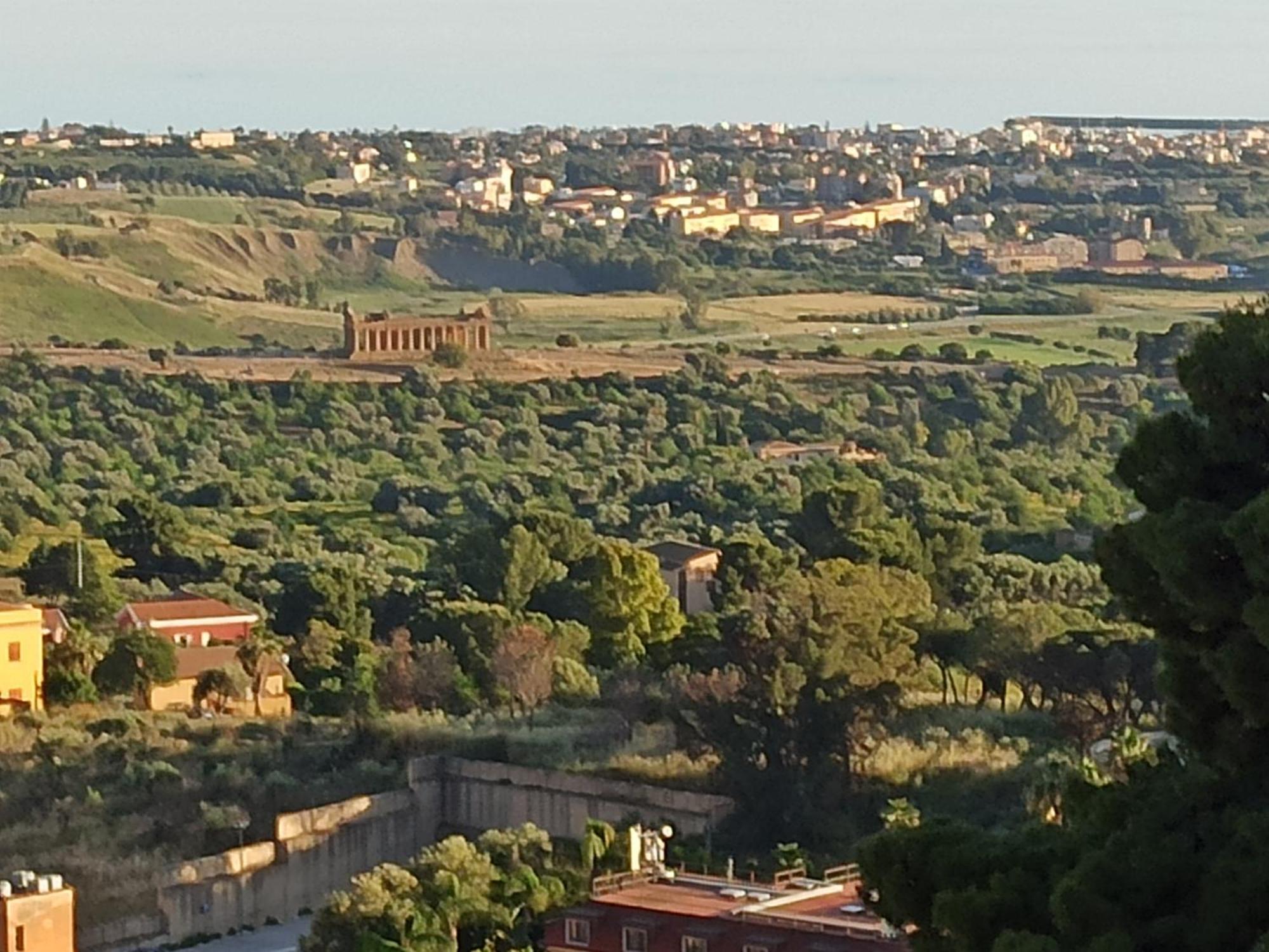 B&B Le 4 Stagioni Sul Viale, Belvedere Di Agrigento Eksteriør billede