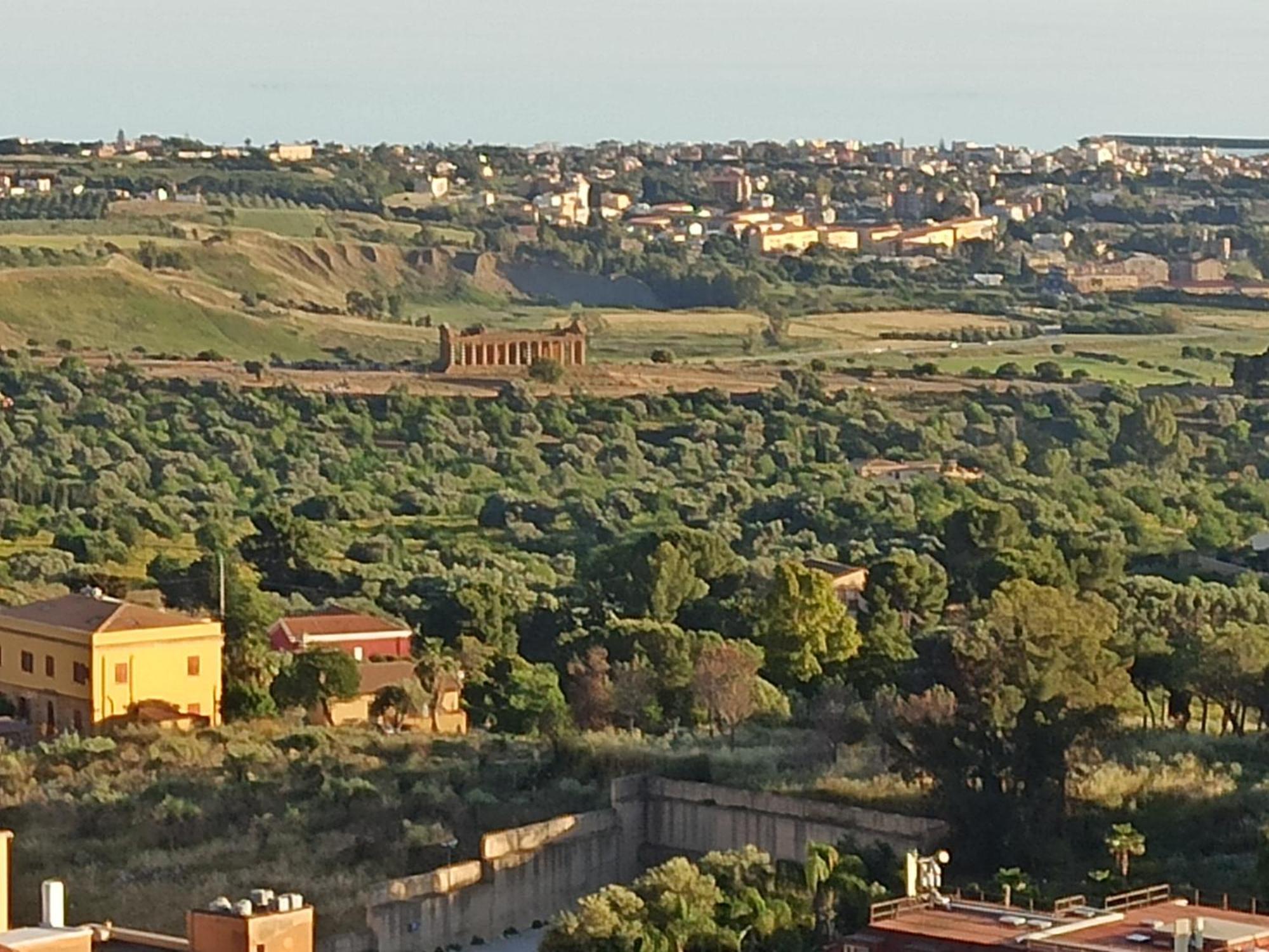 B&B Le 4 Stagioni Sul Viale, Belvedere Di Agrigento Eksteriør billede