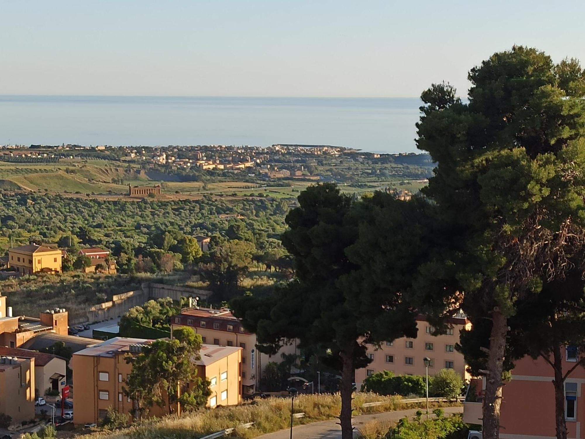 B&B Le 4 Stagioni Sul Viale, Belvedere Di Agrigento Eksteriør billede